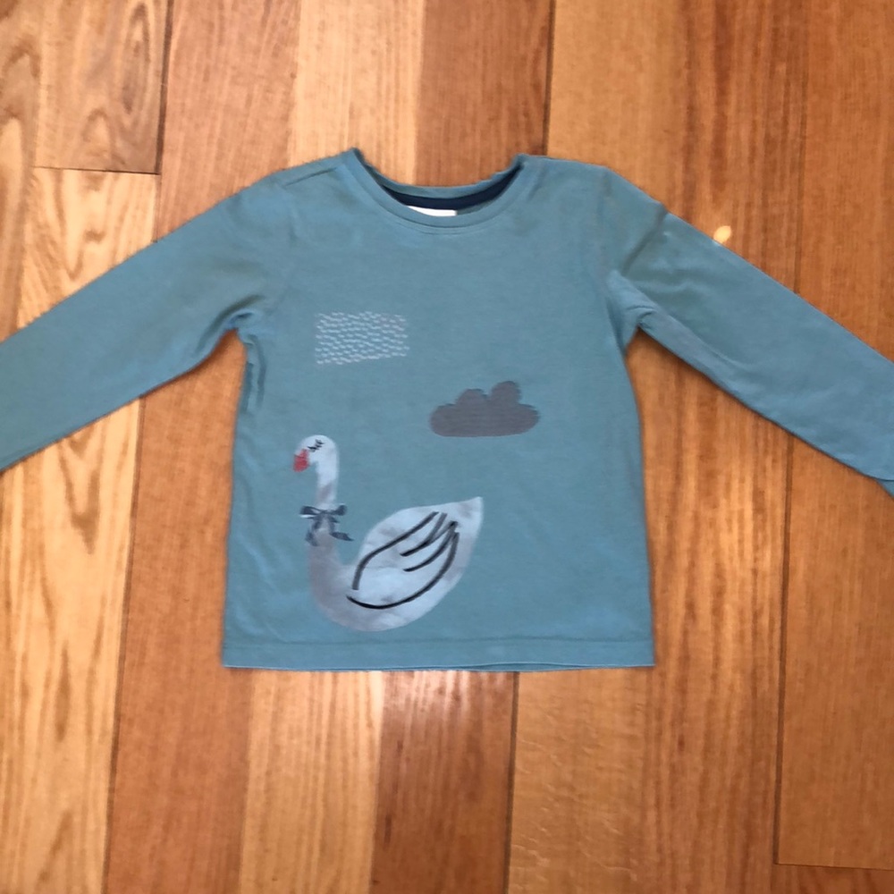 Hanna Andersson Shirt- size 100